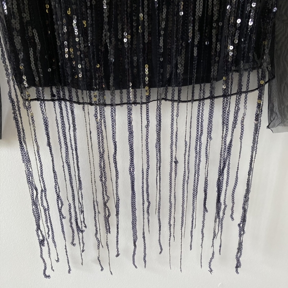 Pre-loved designer Luis Civit Women's Black Sequins Mesh Blouse UK Size 16 - Picture 11 of 17